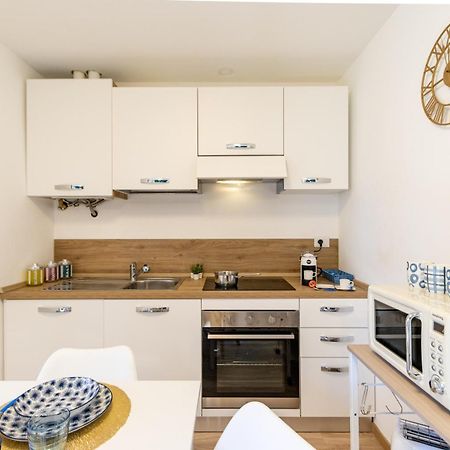 Golden Lake - Luxury Apartment ☆☆☆☆☆ - 100M From The Lake Baveno Exterior photo