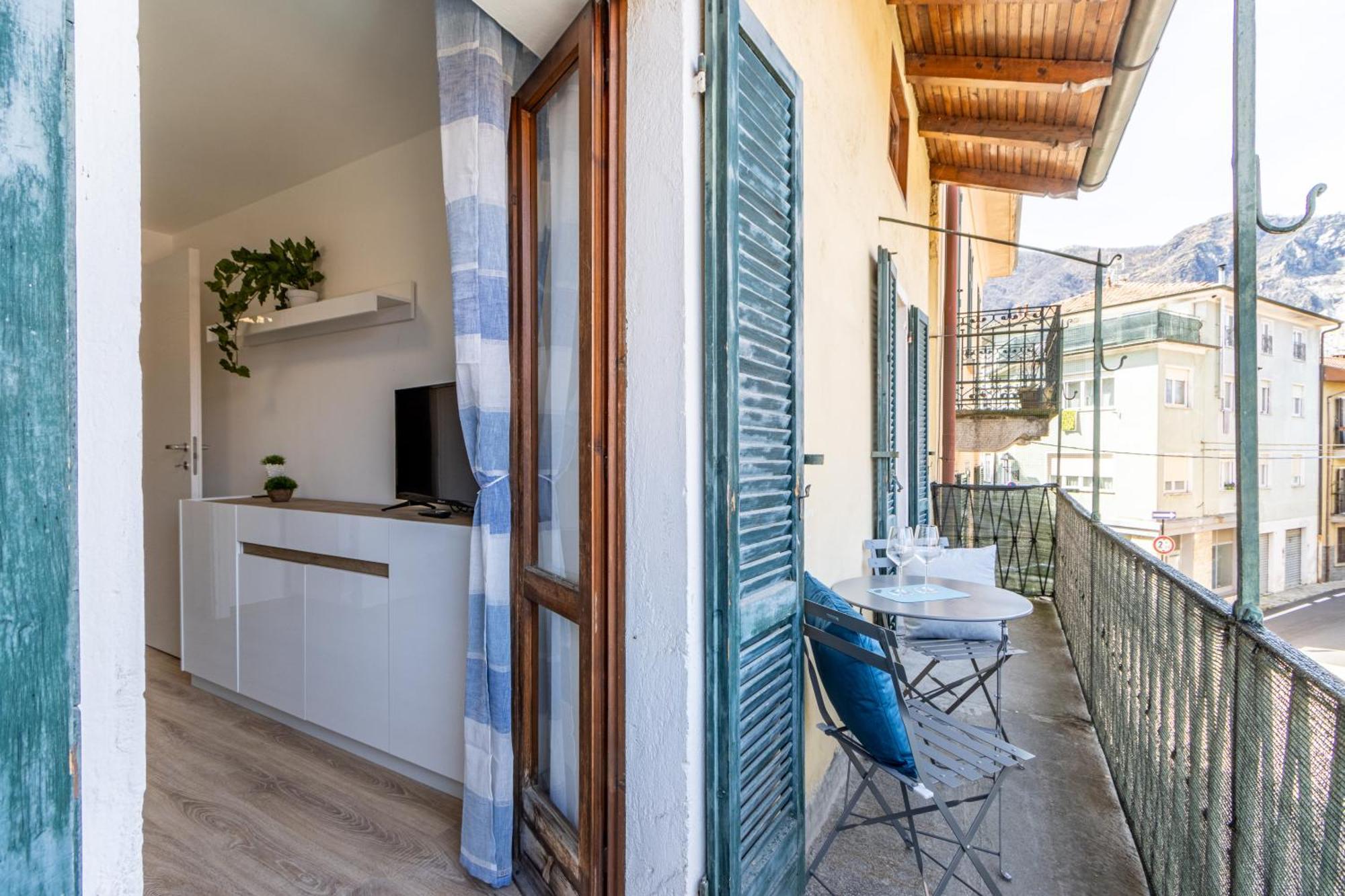 Golden Lake - Luxury Apartment ☆☆☆☆☆ - 100M From The Lake Baveno Exterior photo